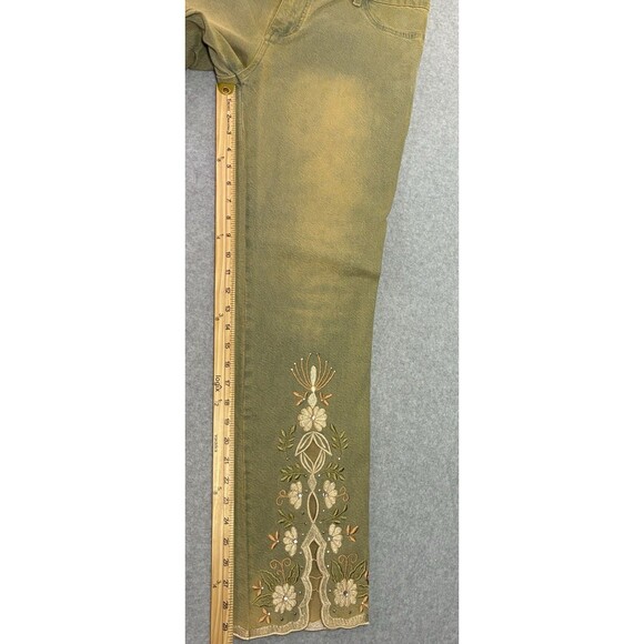 Roxxie Women’s Jeans Size 14 Olive Green Embroidered Floral Lace Hem Boho Y2K - Picture 4 of 7